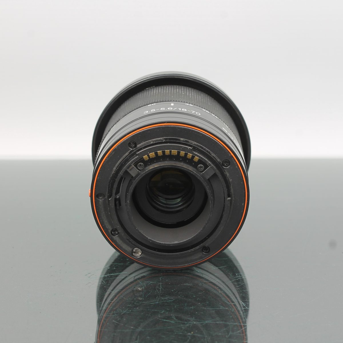 Sony DT 3.5-5.6 18-70mm Macro Lens