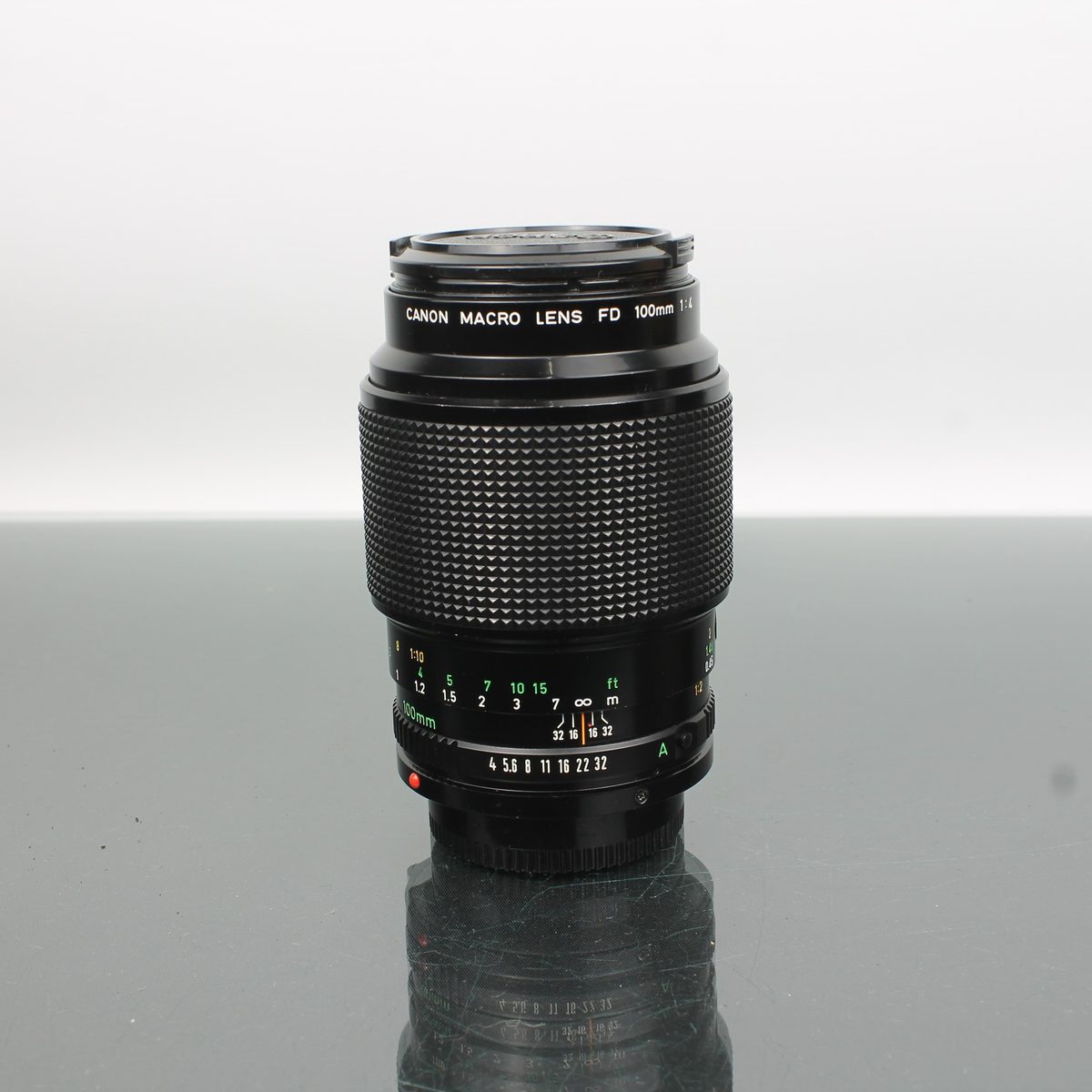 Canon FD 100mm 1:4 Macro