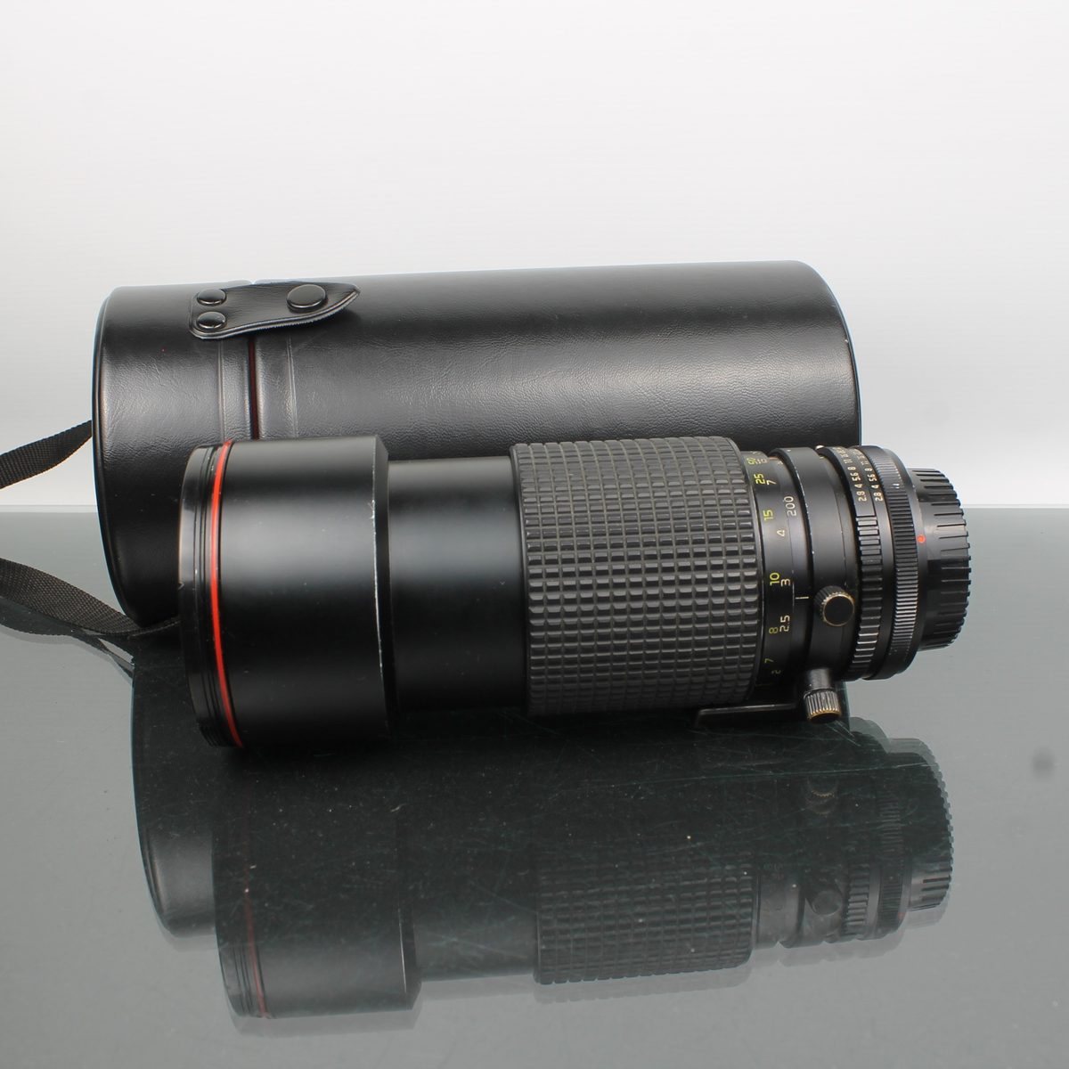 Tokina AT-X SD 80-200mm 1:2.8