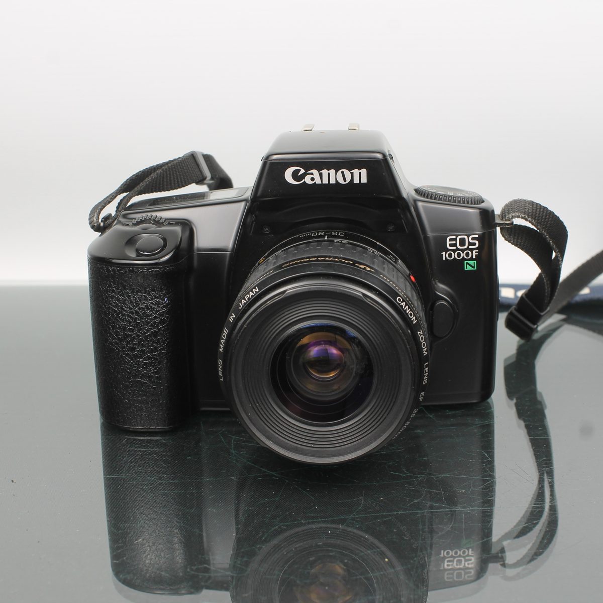 Canon EOS 1000F + Canon EF 35-80mm 4-5.6