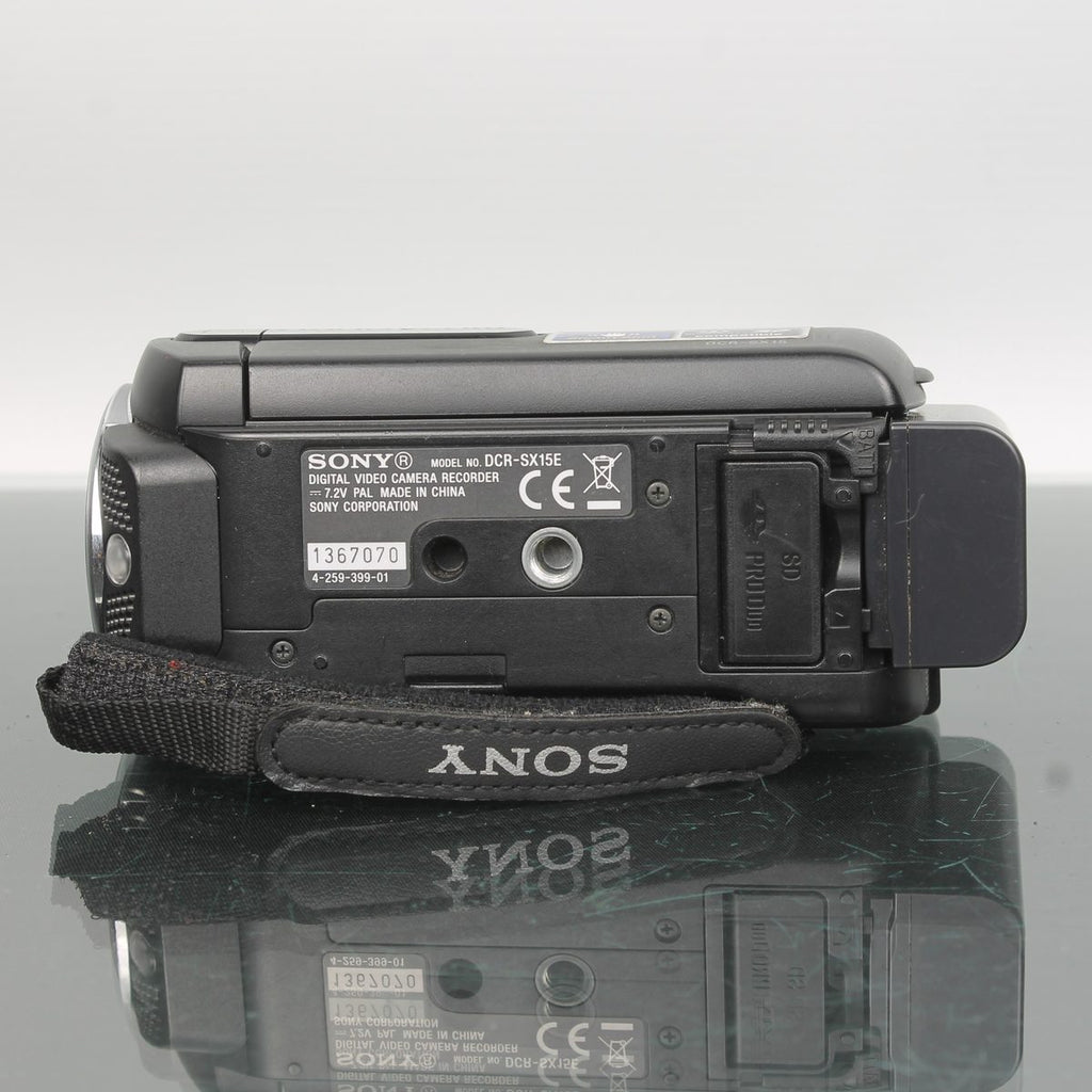 Sony Handycam DCR-SX15E