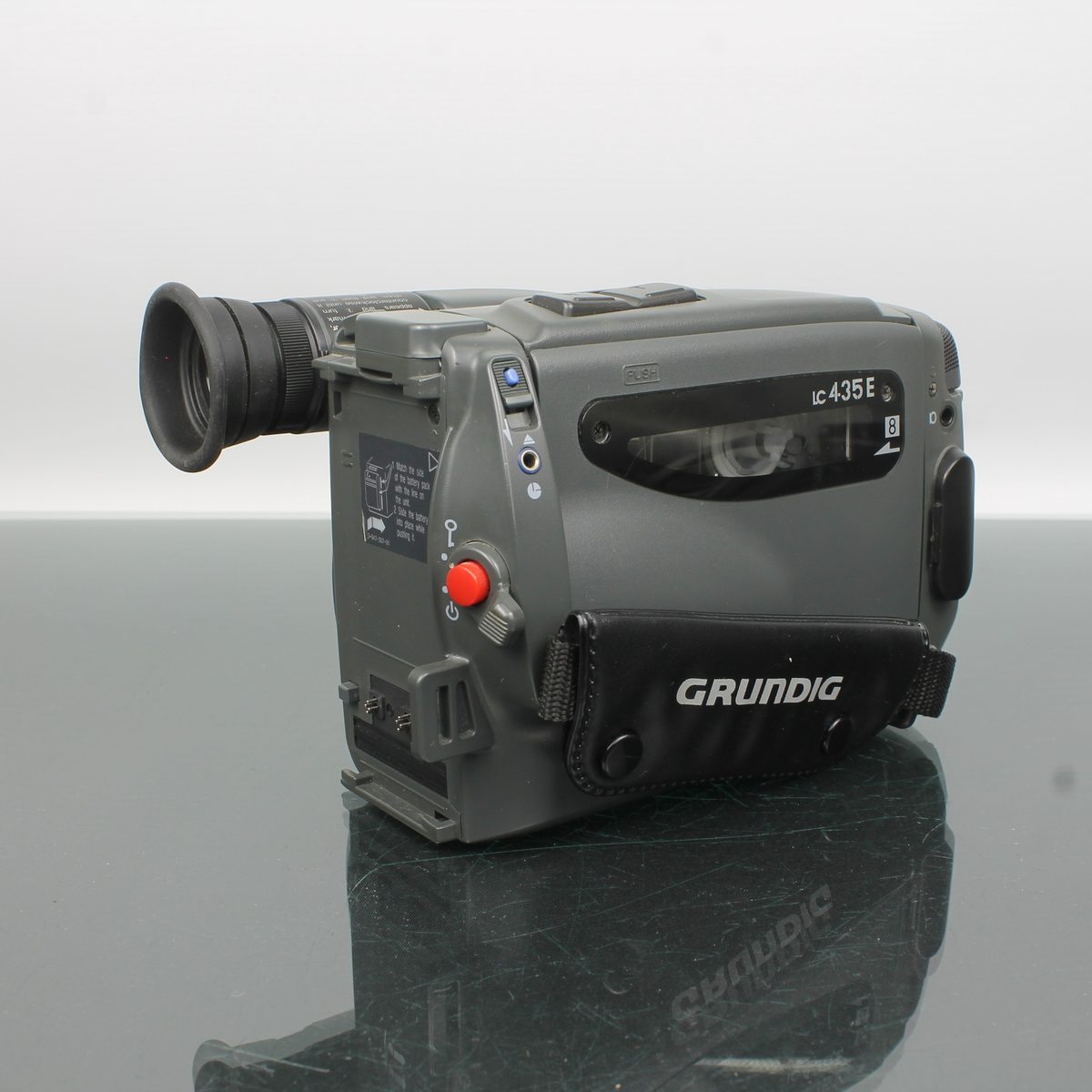 GRUNDIG LC 435 E 8mm