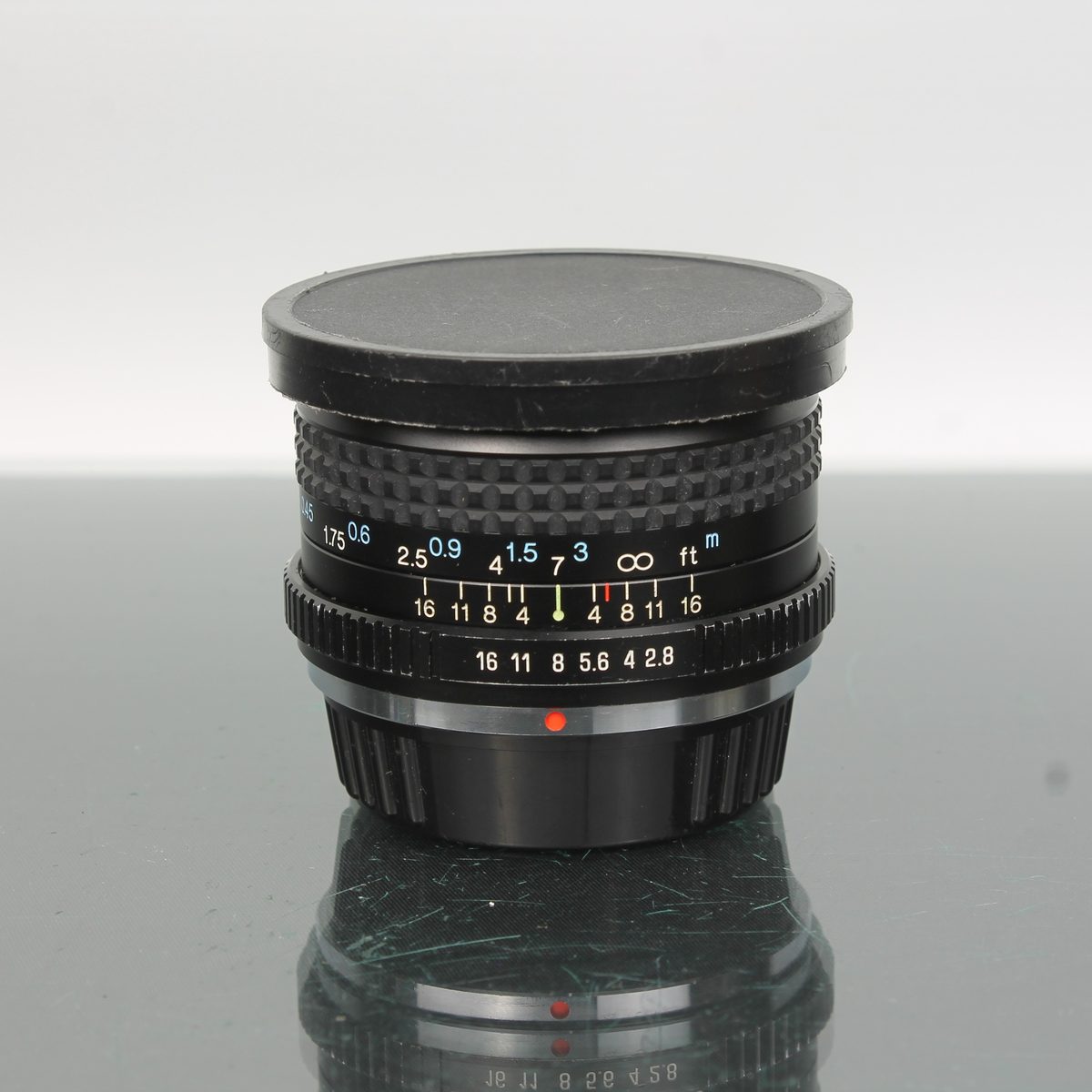 Tokina RMC 24mm f/2.8