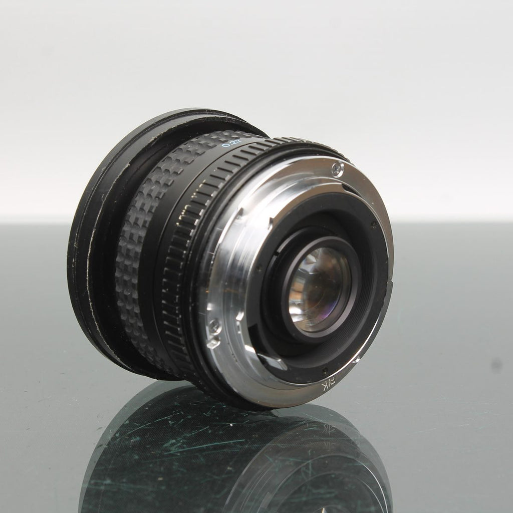 Tokina RMC 24mm f/2.8