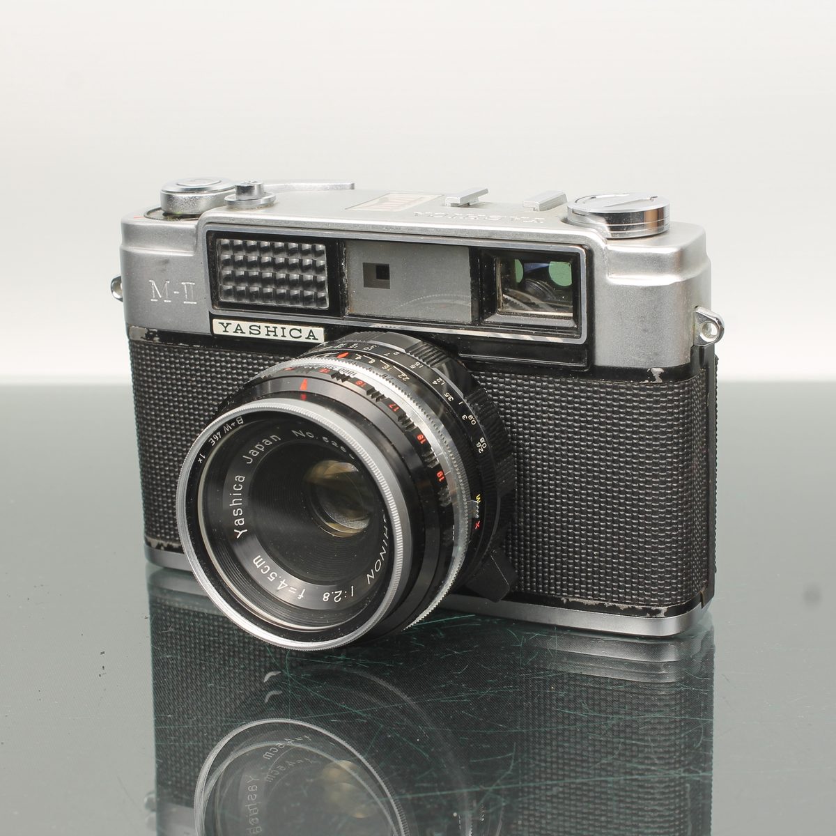 Yashica M-II