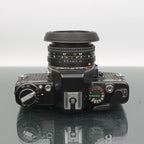 Praktica B200 + Pentacon 50mm f/2.4 + 28mm f/2.8