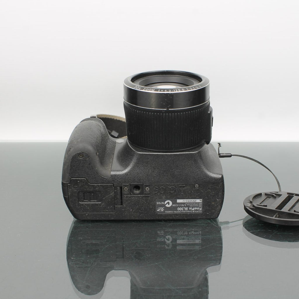 Fujifilm FinePix SL300