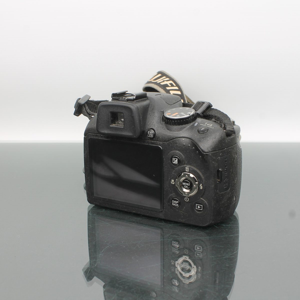 Fujifilm FinePix SL300