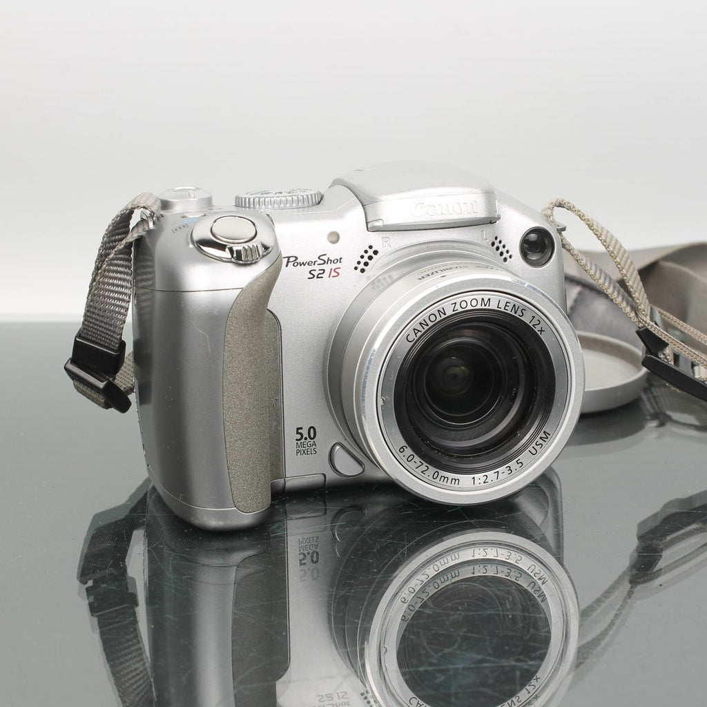 Canon PowerShot S2 IS