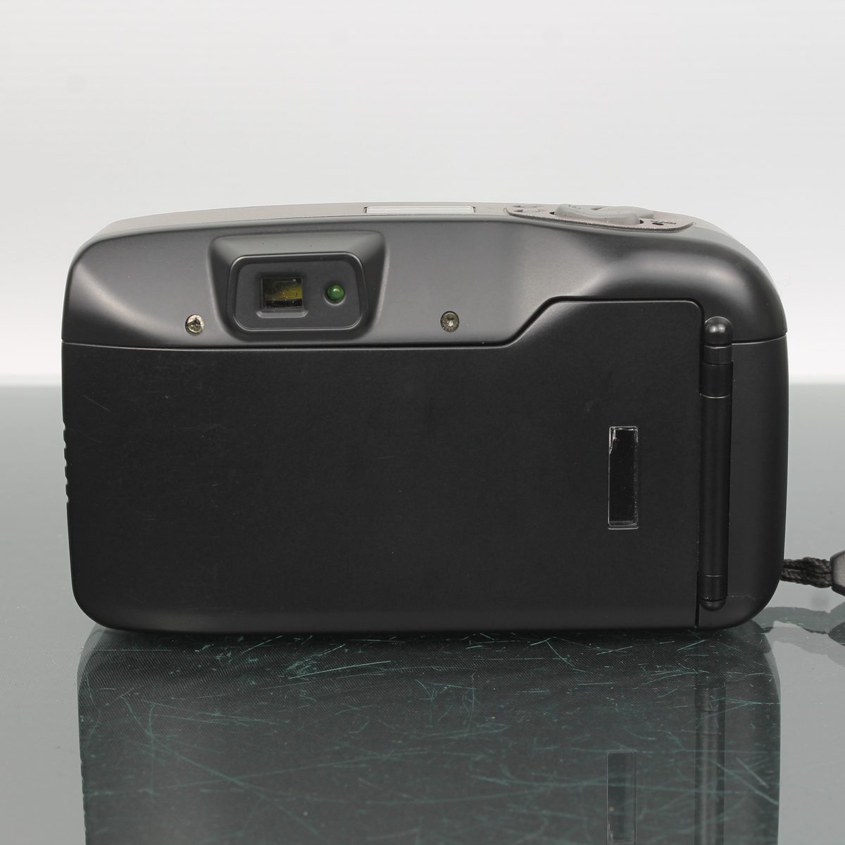 Minolta Riva Zoom 70