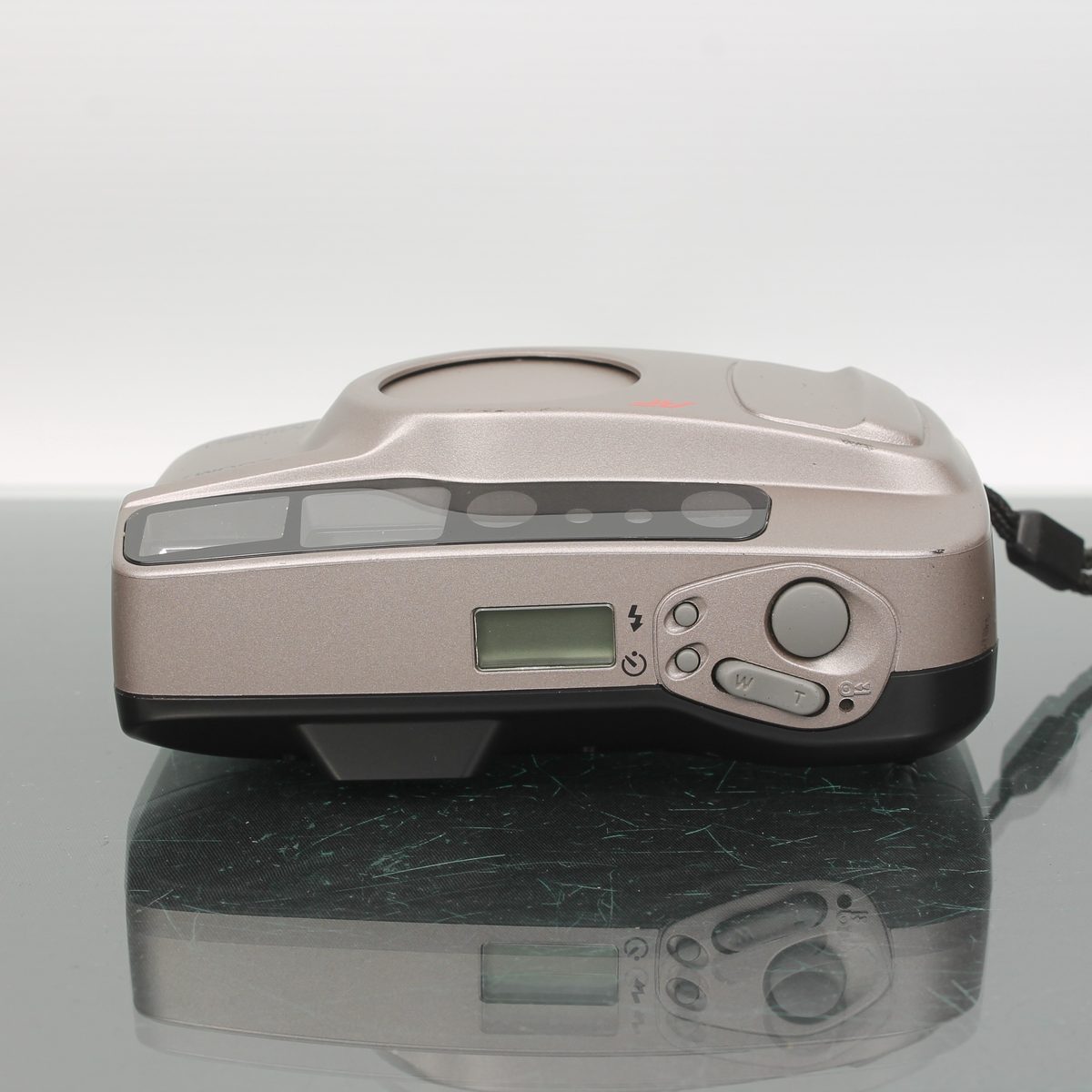 Minolta Riva Zoom 70