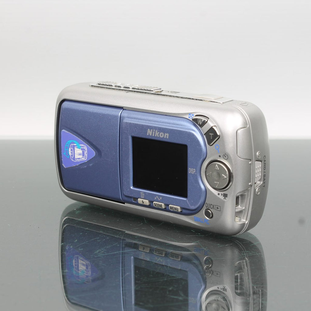 Nikon E2500