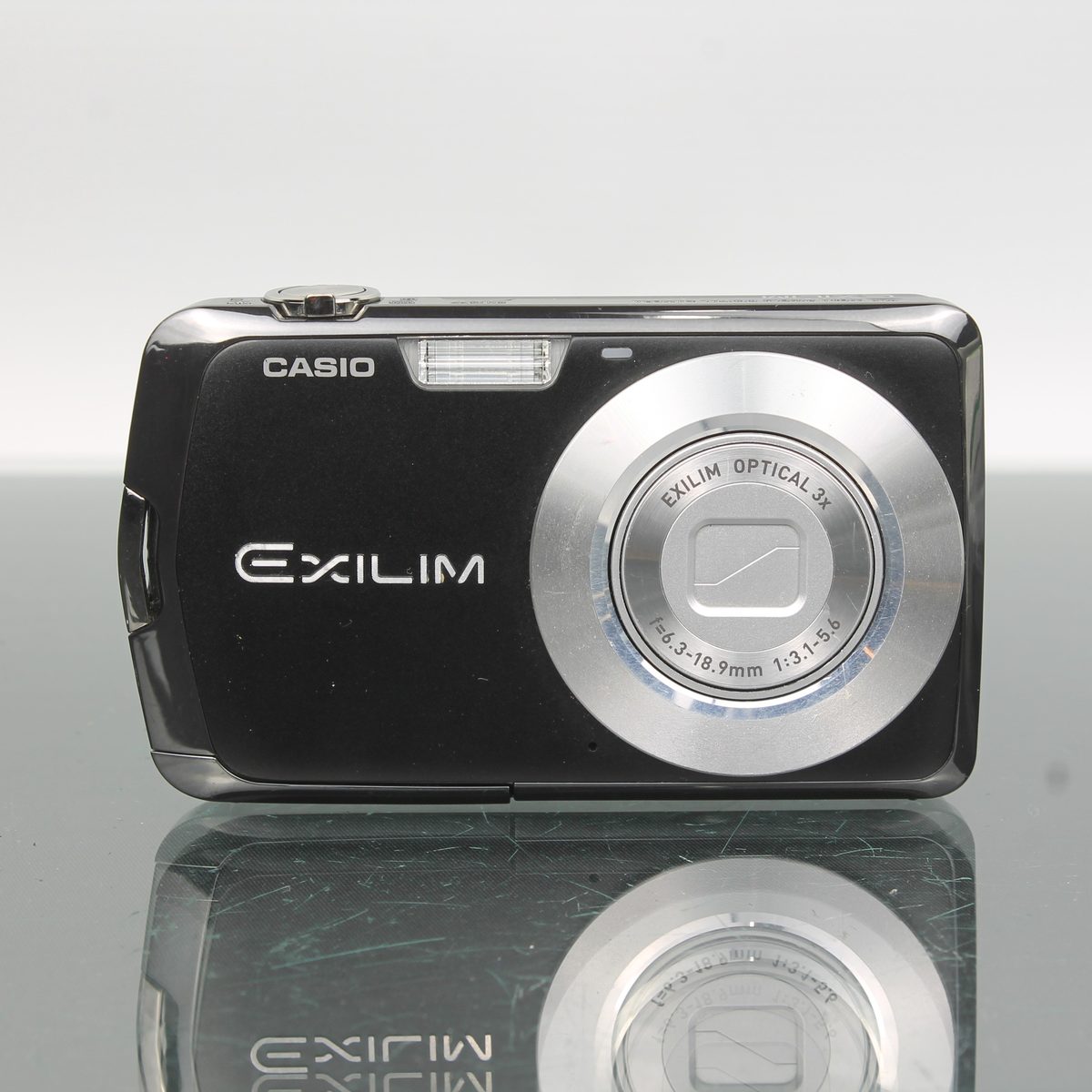 Casio Exilim EX-Z215