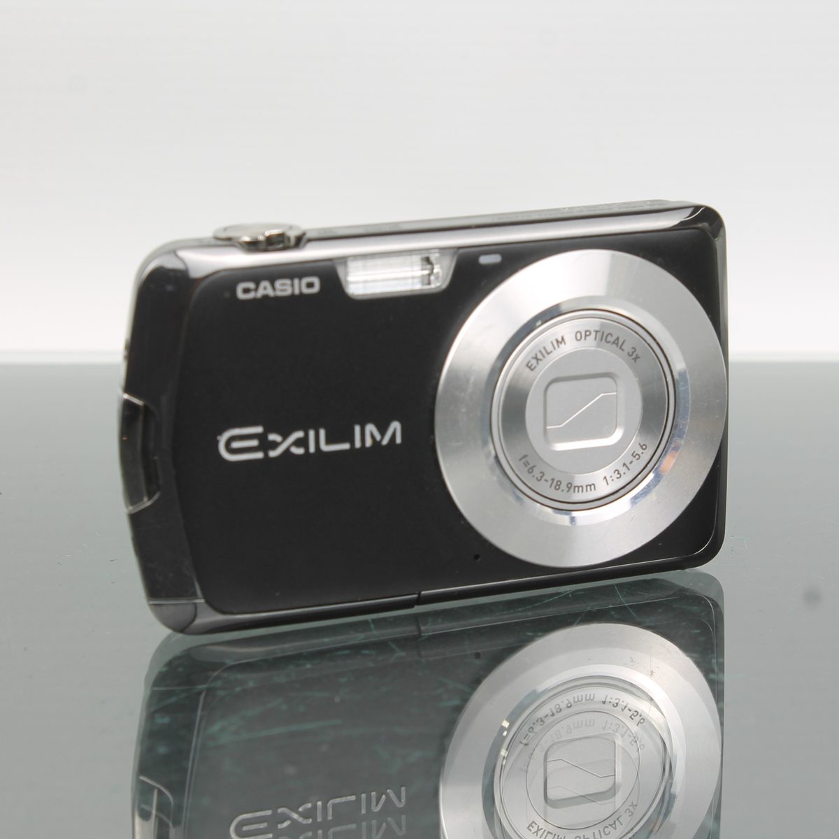 Casio Exilim EX-Z215