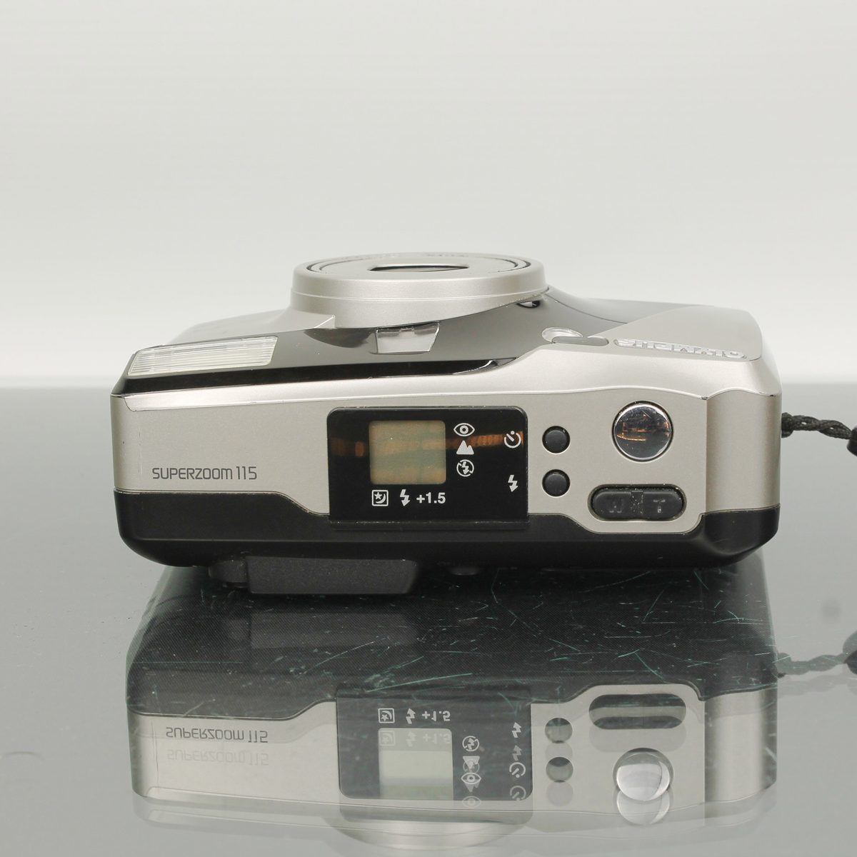 Olympus Superzoom 115