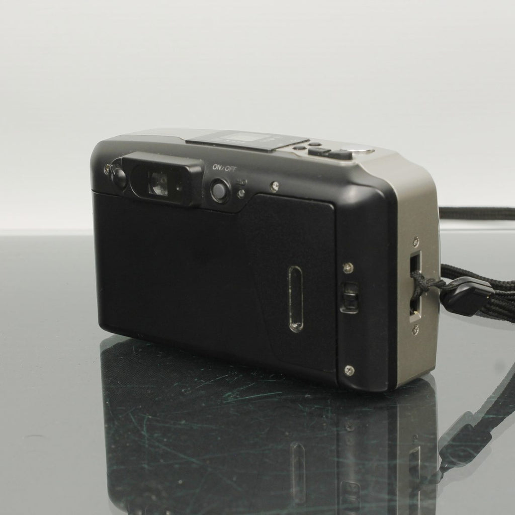 Olympus Superzoom 115