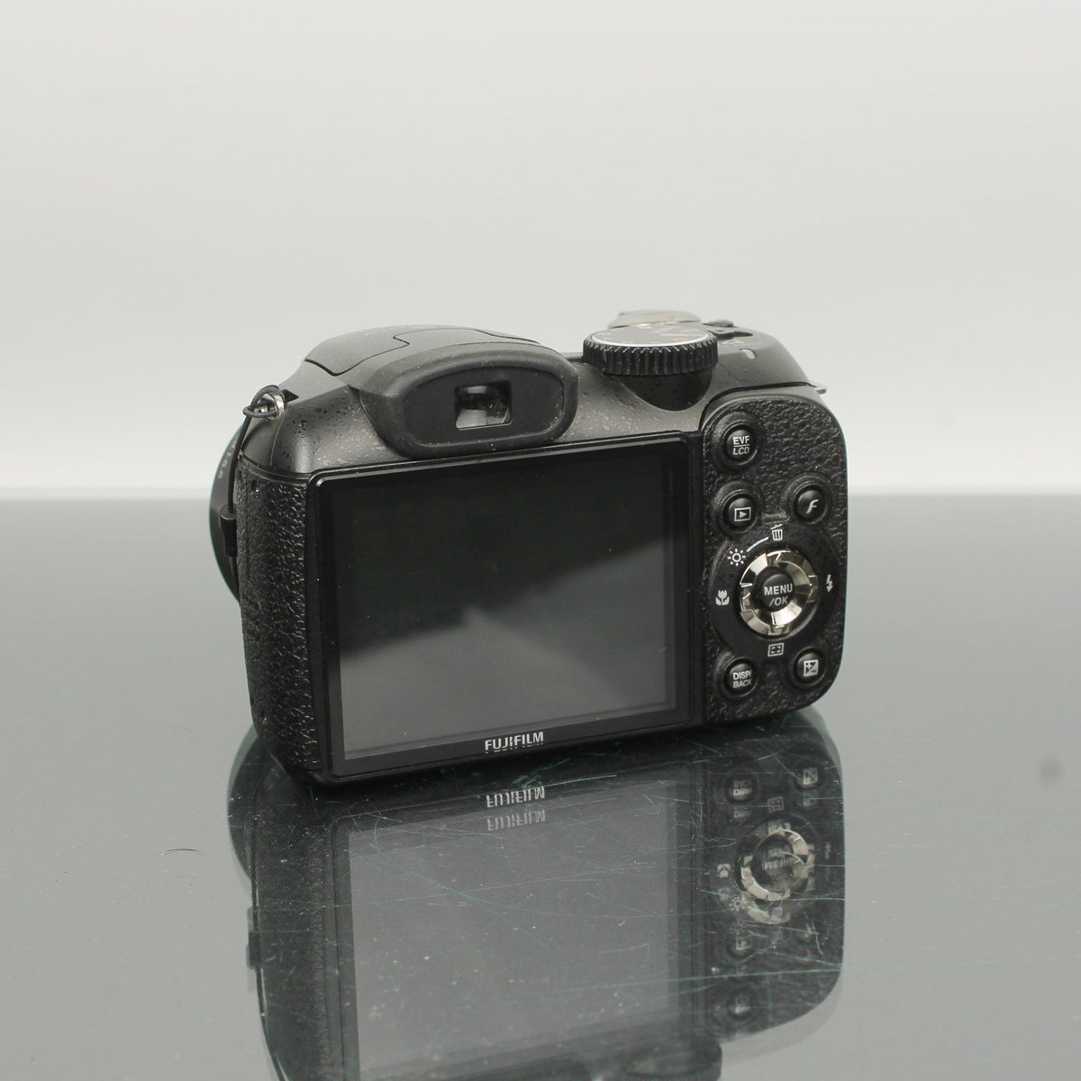 Fujifilm FinePix S2950
