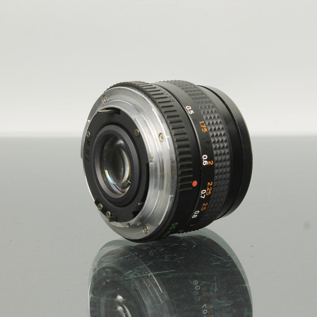 Yashica Lens ML 1:2 50mm