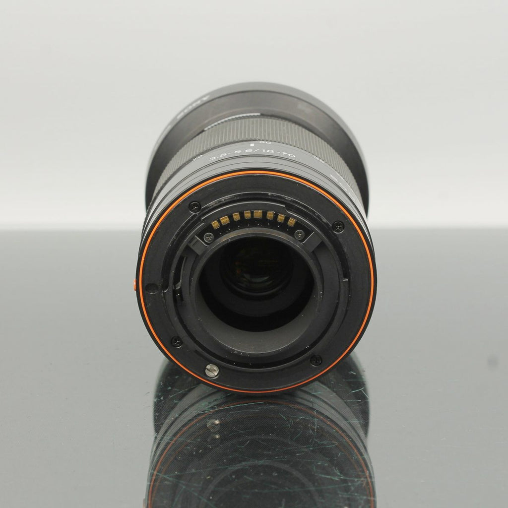Sony DT 3.5-5.6 18-70mm