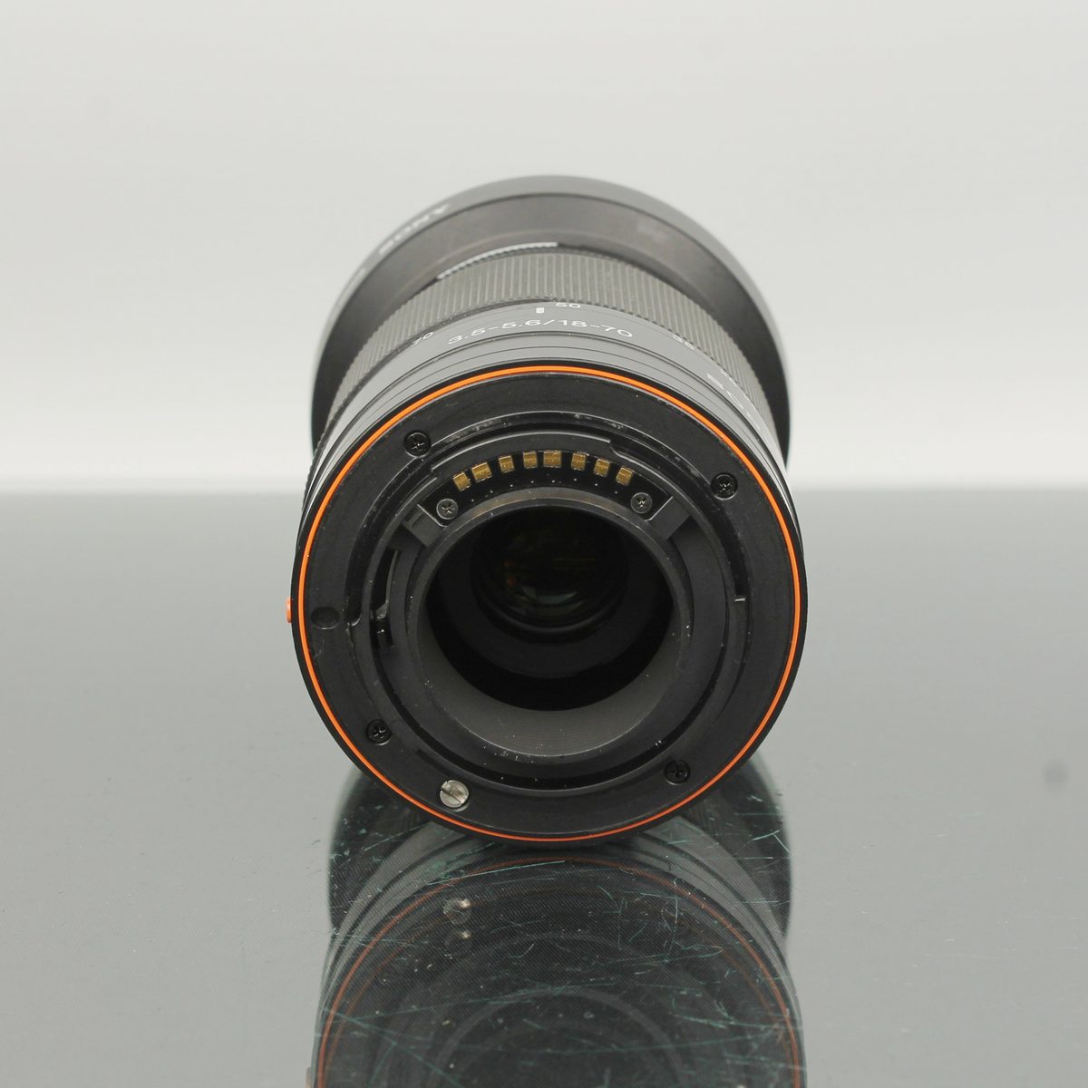 Sony DT 3.5-5.6 18-70mm