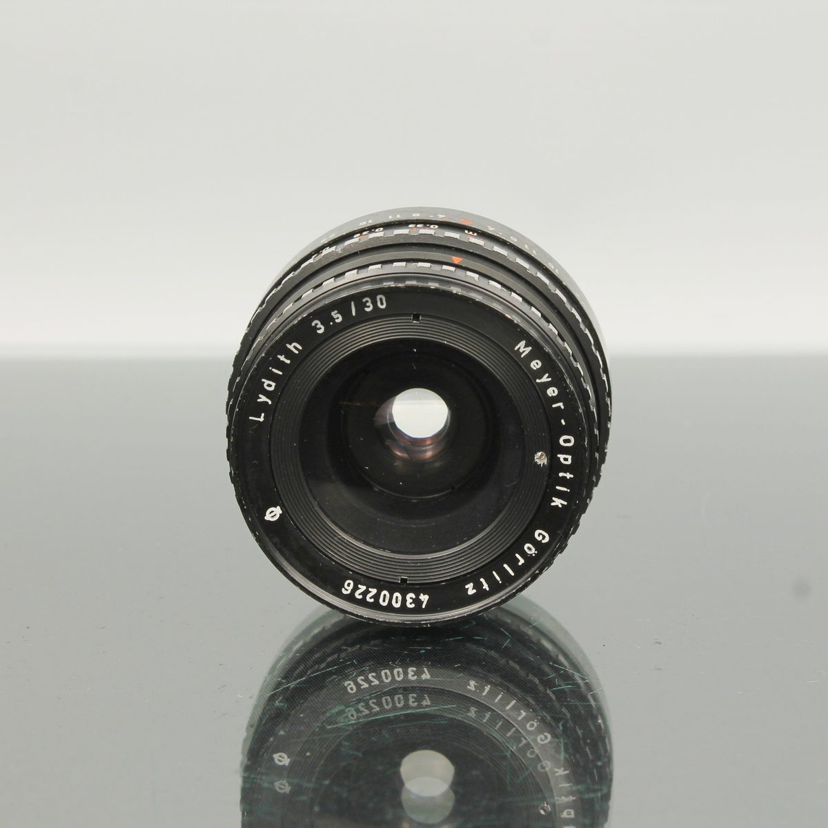Meyer-Optik Görlitz Lydith 3.5/30