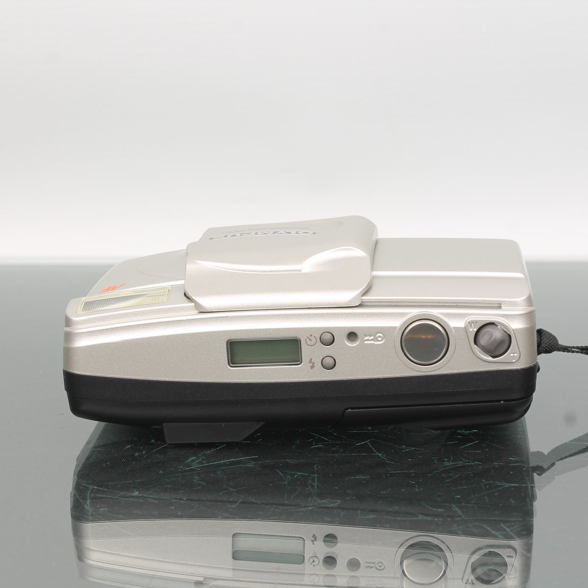 Olympus Superzoom 70G 38-70mm Compact Film Camera – Dutch|Thrift