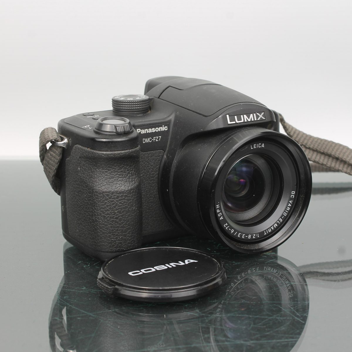 Panasonic Lumix DMC-FZ7