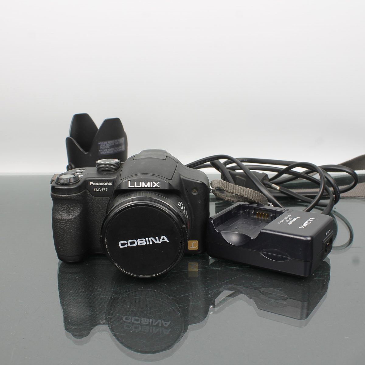 Panasonic Lumix DMC-FZ7