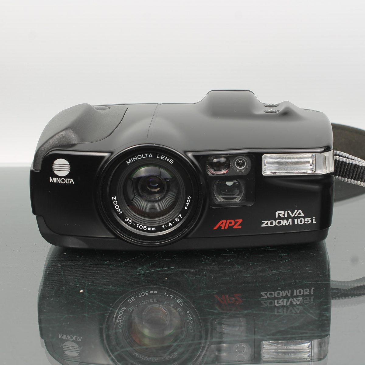 Minolta APZ Riva Zoom 105i