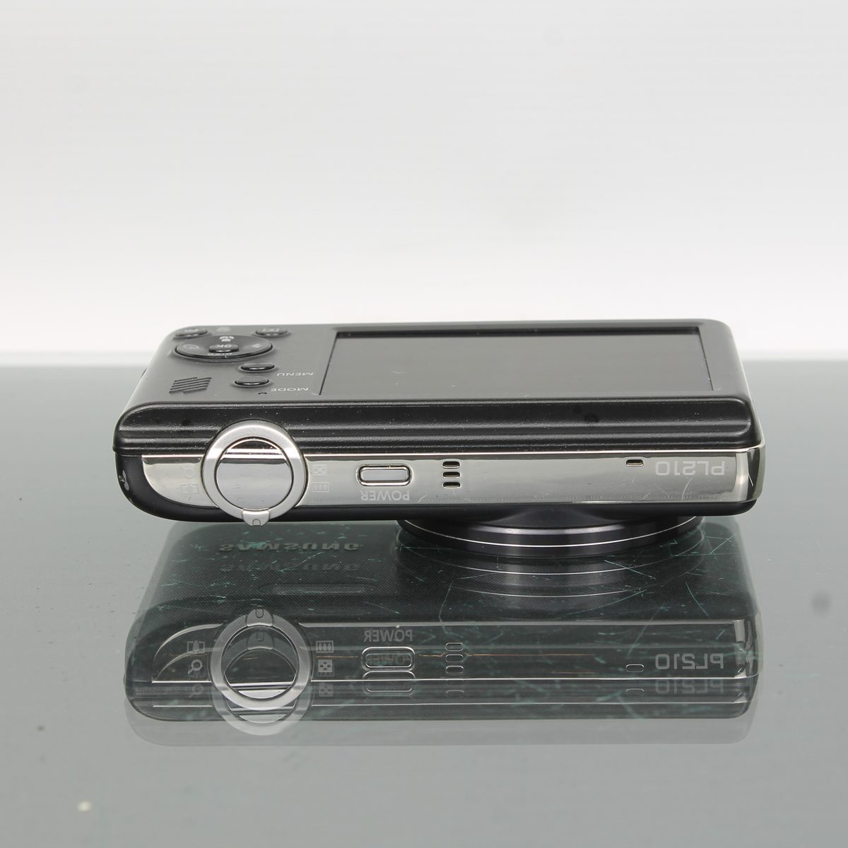 Samsung PL210 27mm f/4.85-48.5