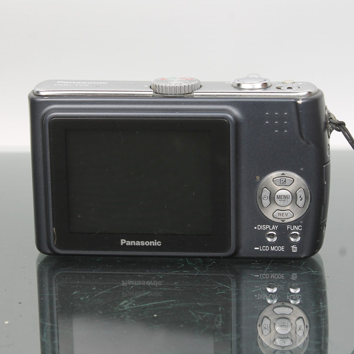 Panasonic Lumix DMC-TZ2 Digital Compact Camera – Dutch|Thrift