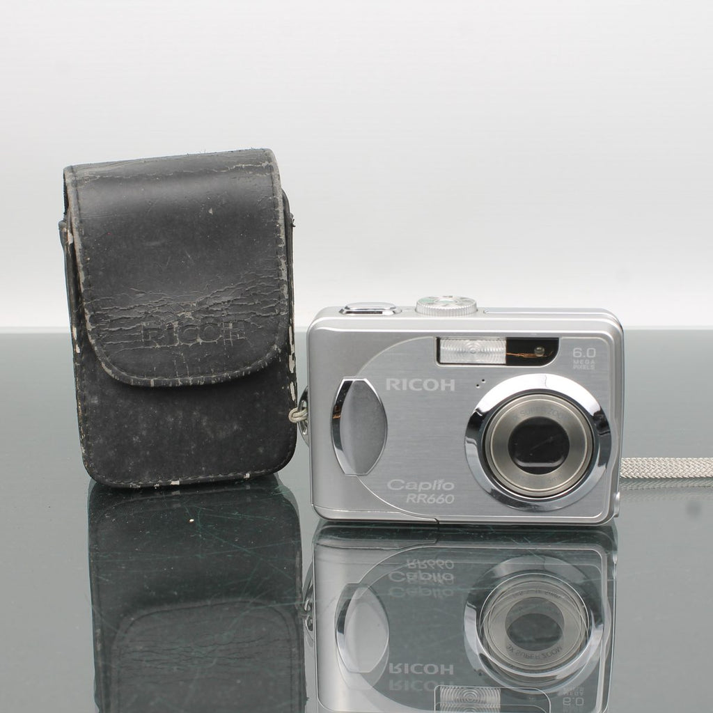 Ricoh Caplio RR660