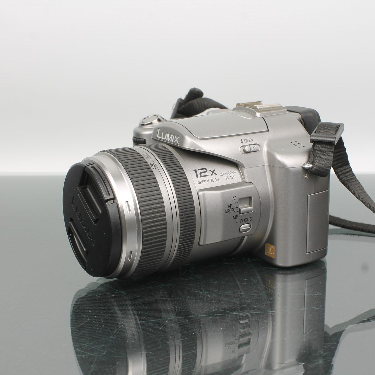 Panasonic Lumix DMC-FZ50
