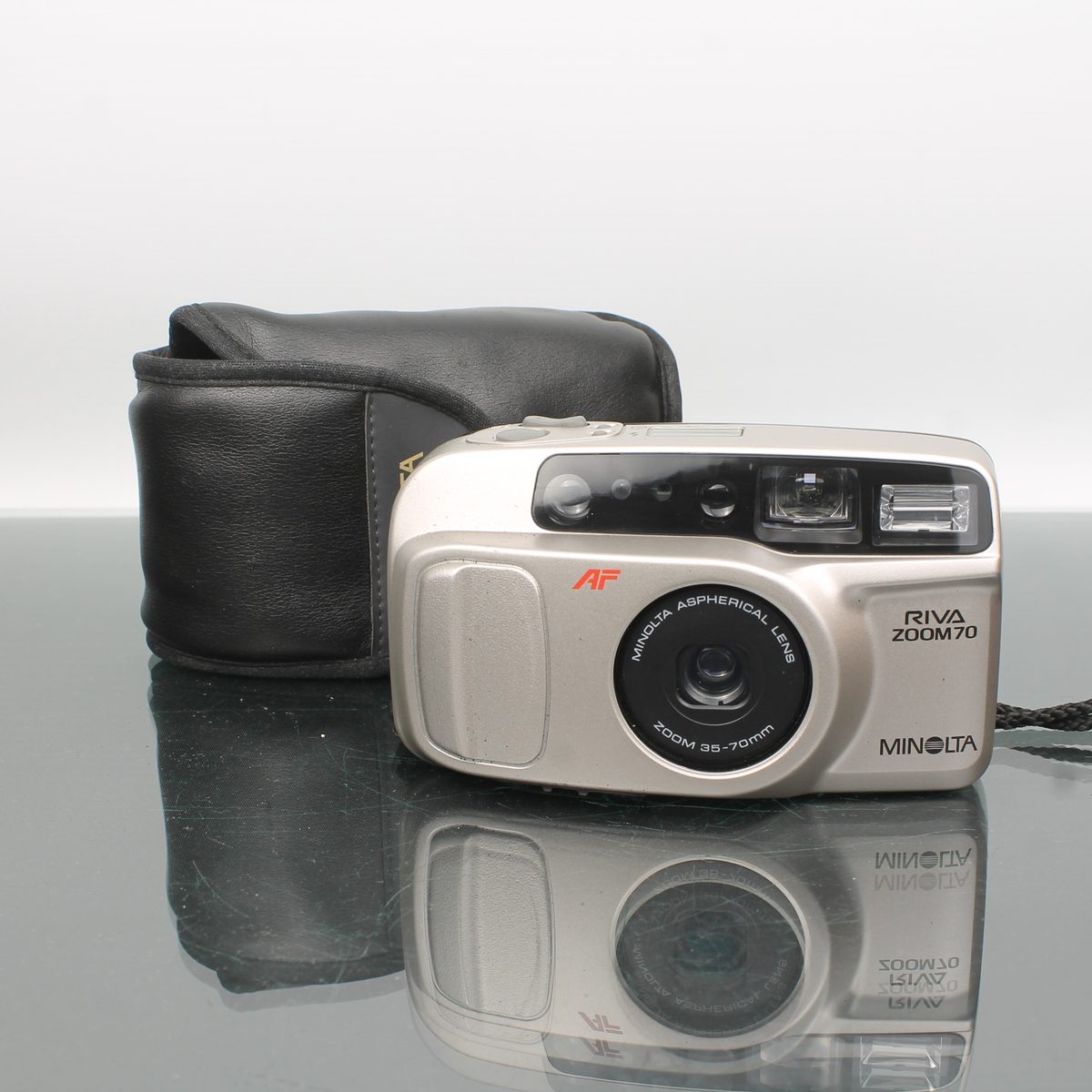 Minolta Riva Zoom 70