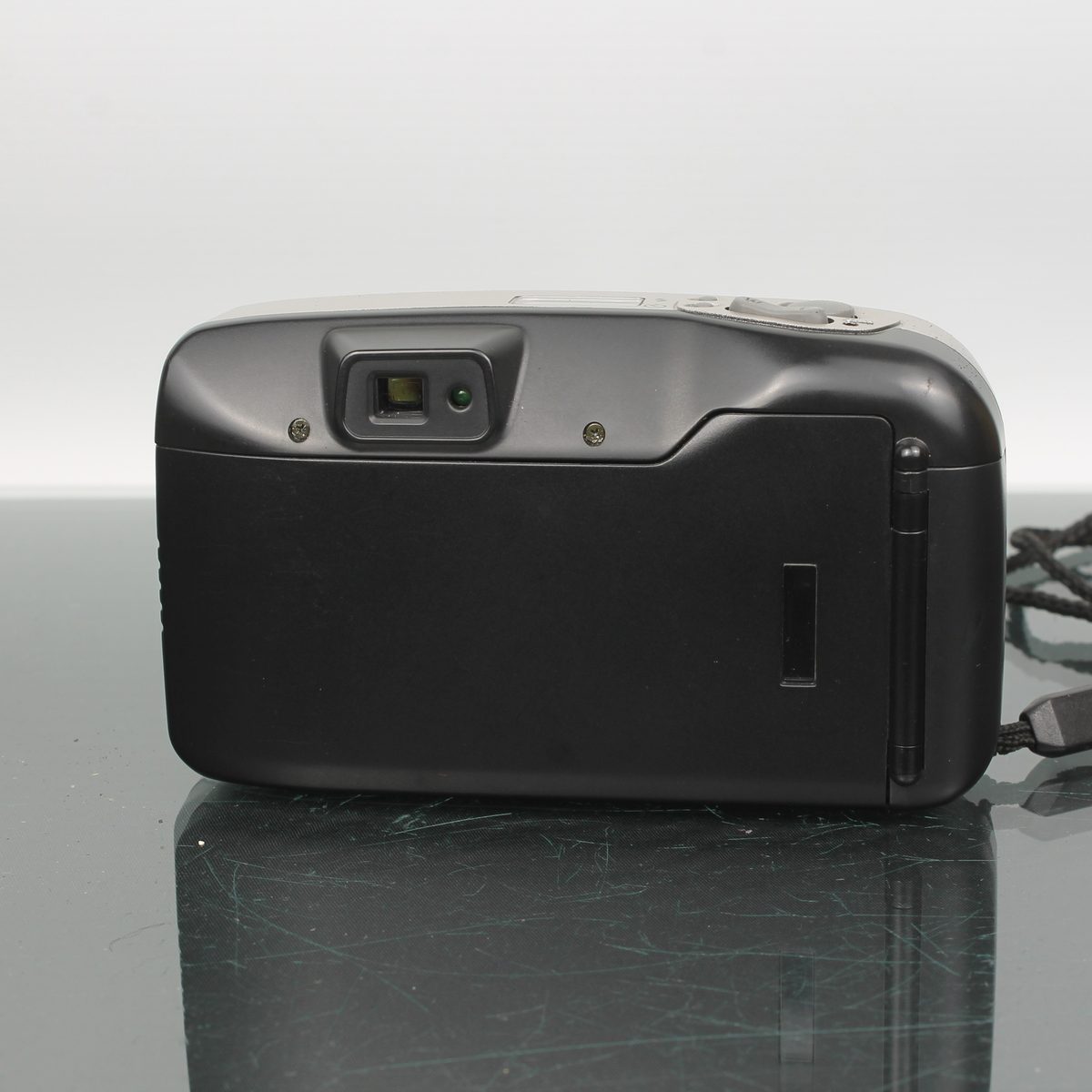 Minolta Riva Zoom 70