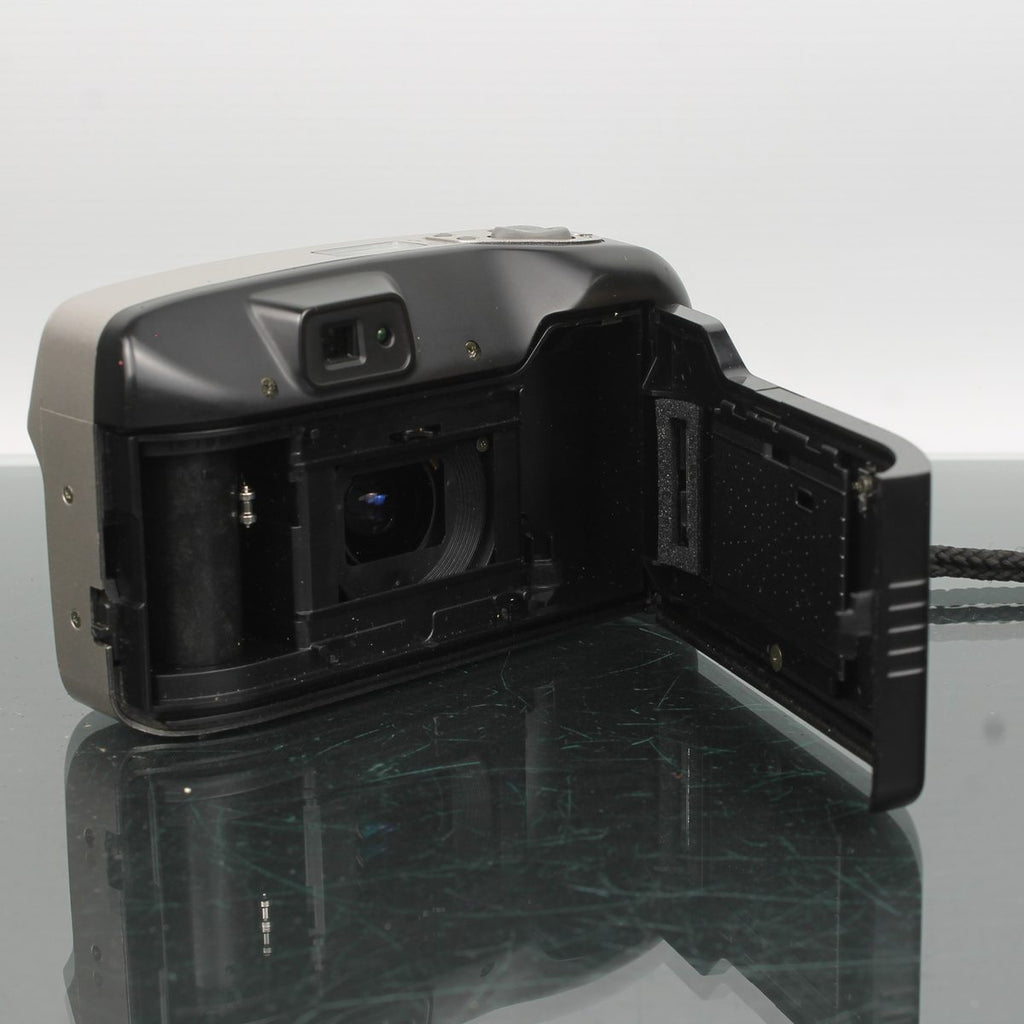 Minolta Riva Zoom 70
