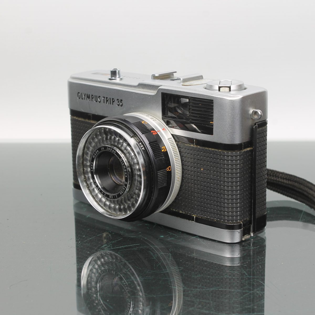 Olympus Trip 35