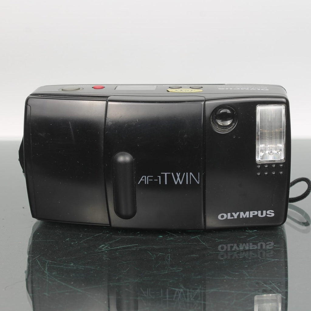 Olympus AF-1 Twin 35mm