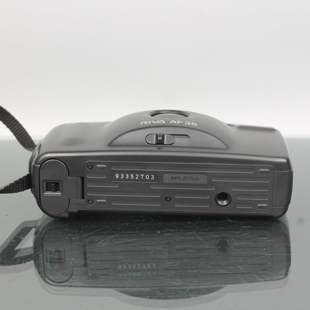 Minolta Riva Zoom 70 35-70mm