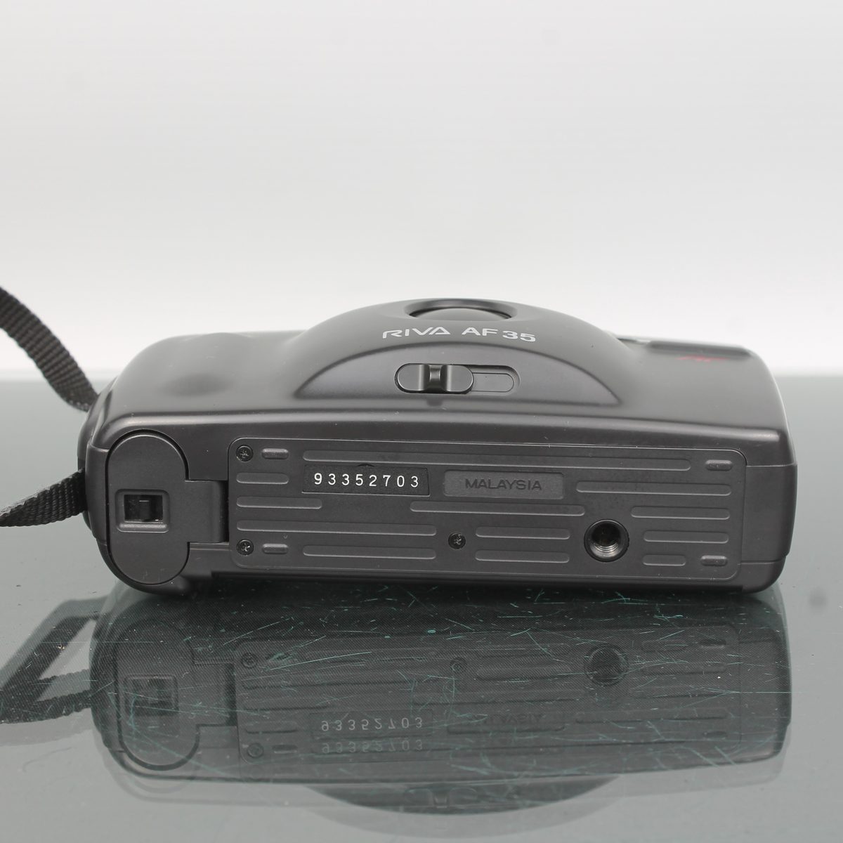 Minolta Riva Zoom 70 35-70mm