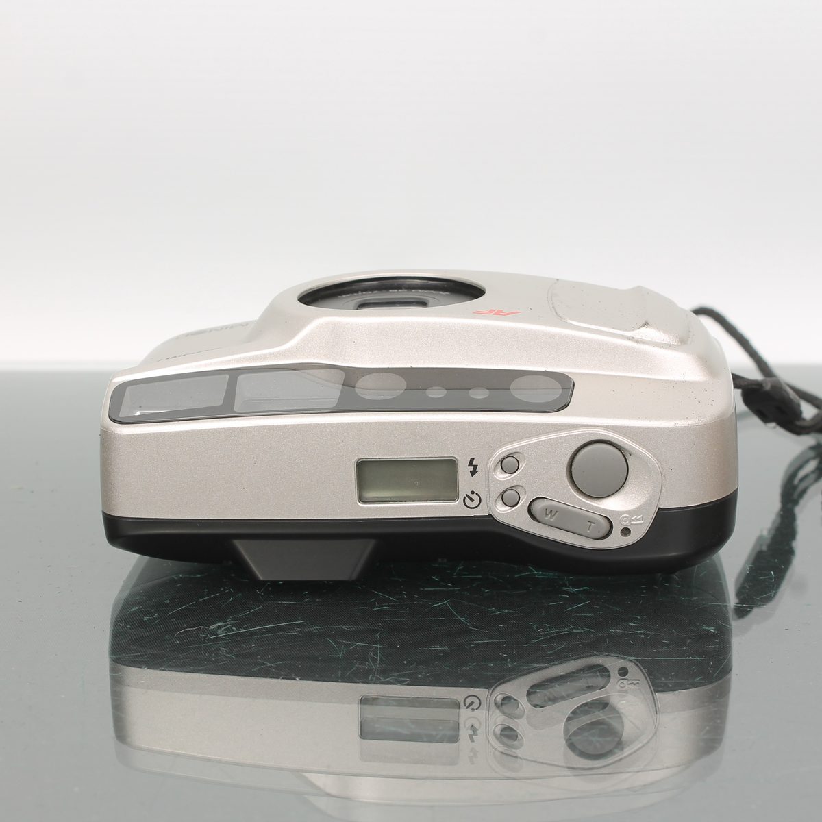 Minolta Riva Zoom 70
