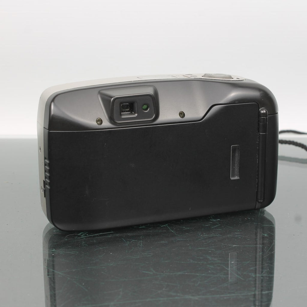 Minolta Riva Zoom 70