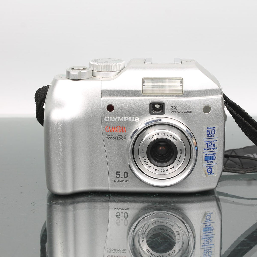 Olympus Camedia C-5000 Zoom