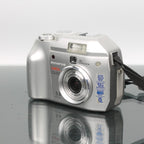 Olympus Camedia C-5000 Zoom