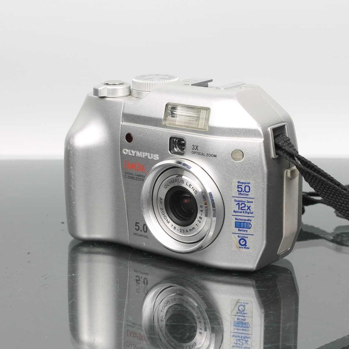 Olympus Camedia C-5000 Zoom