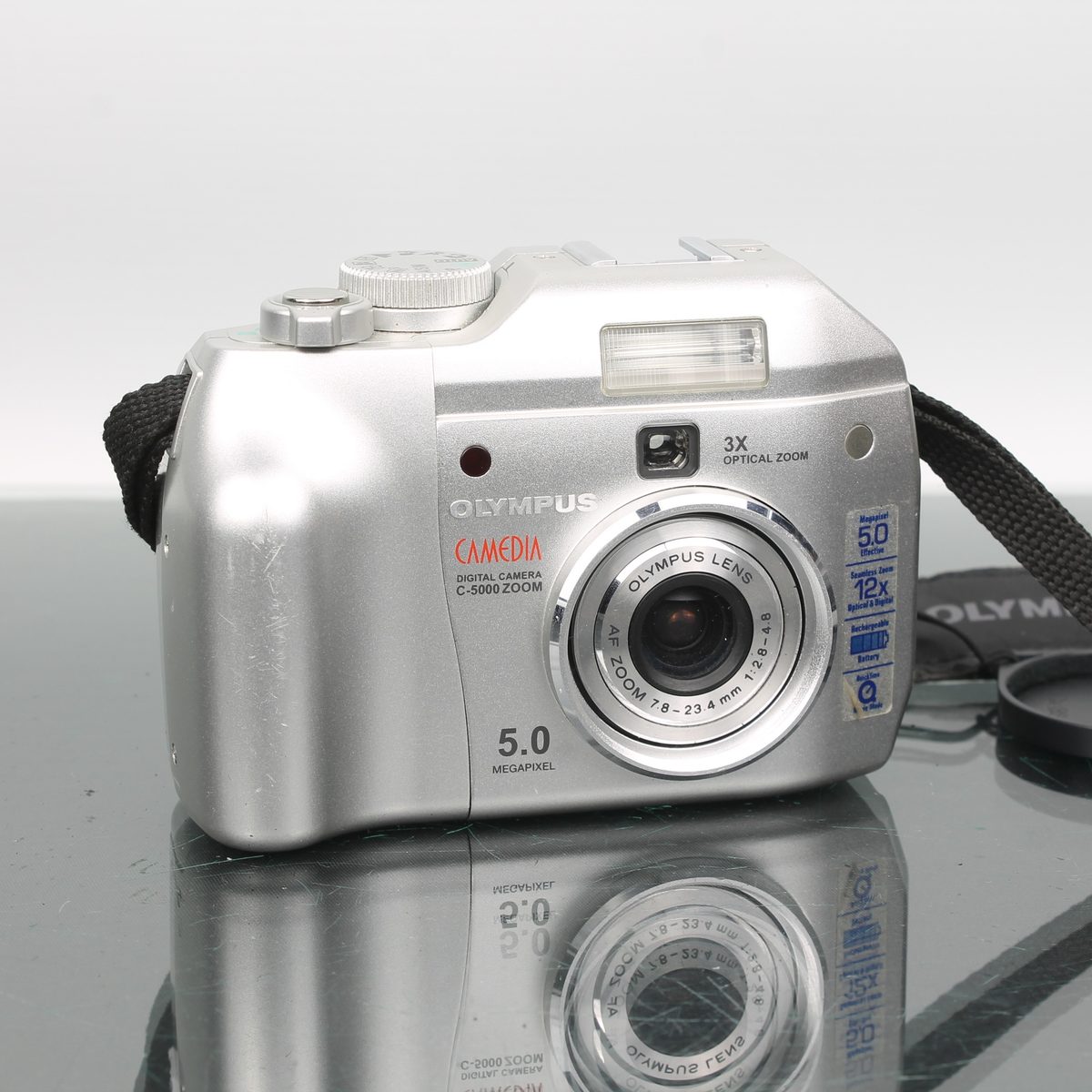 Olympus CAMEDIA C-5000 Zoom 5MP Digital Camera – Dutch|Thrift