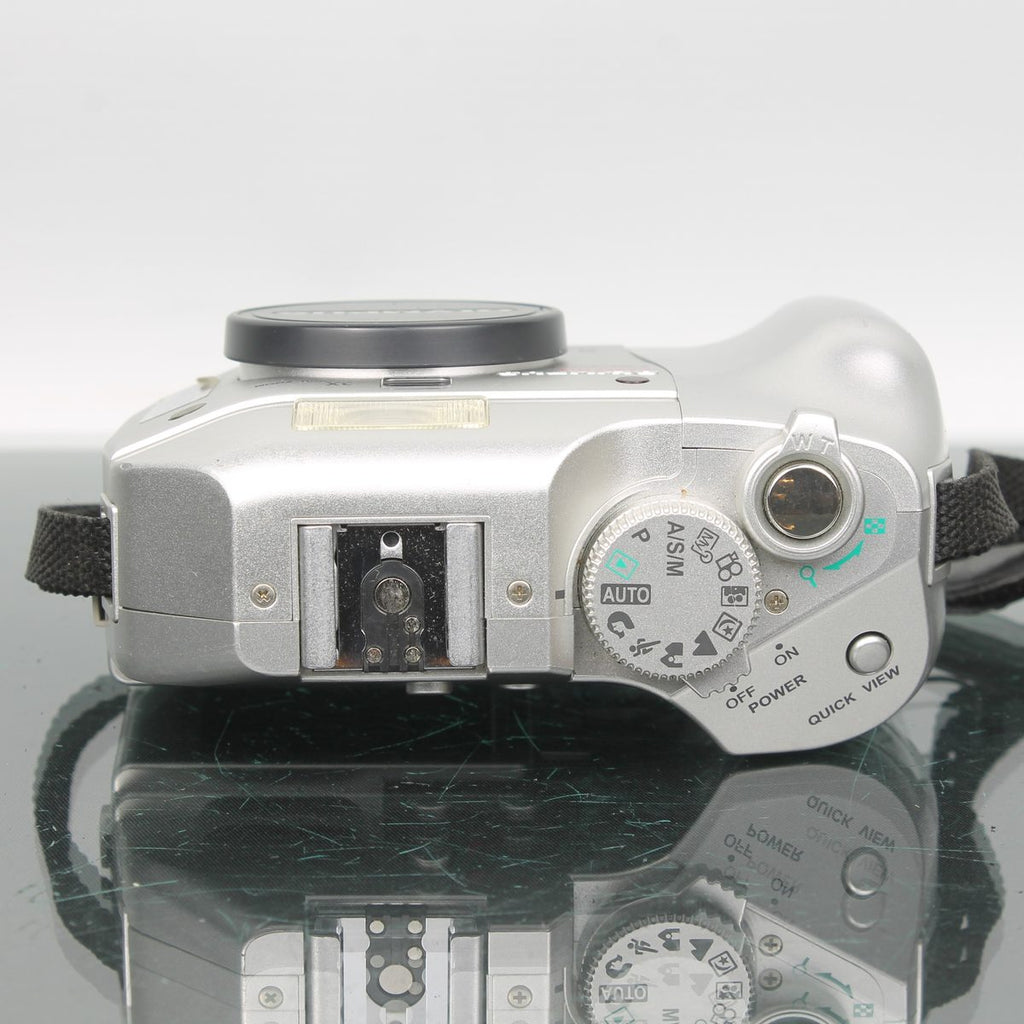 Olympus Camedia C-5000 Zoom