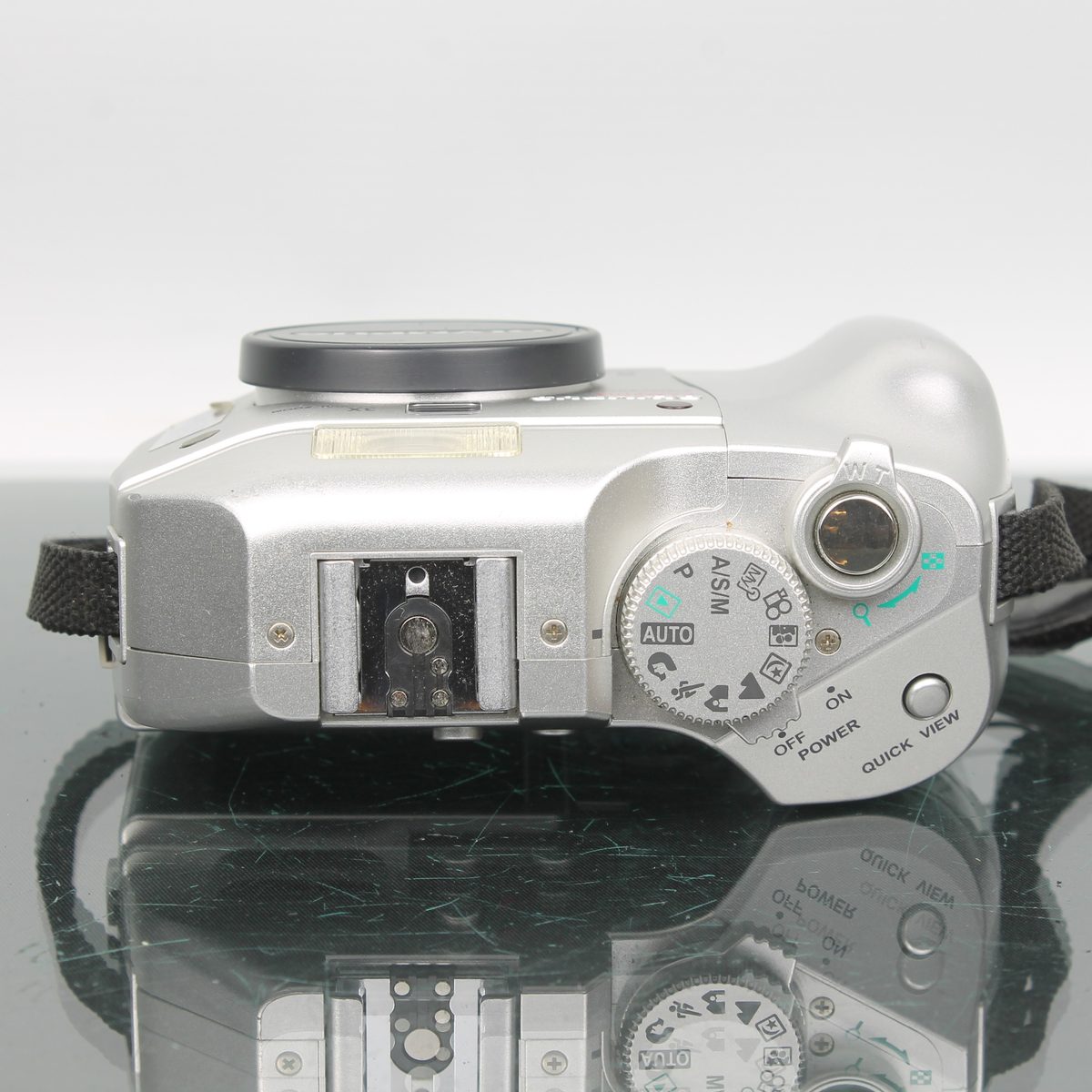Olympus Camedia C-5000 Zoom