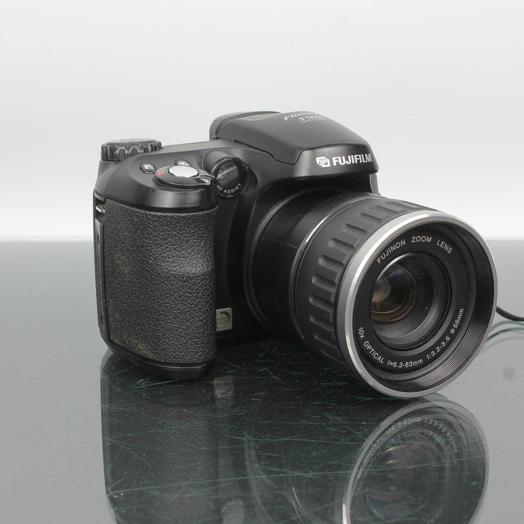 Fujifilm FinePix S5600