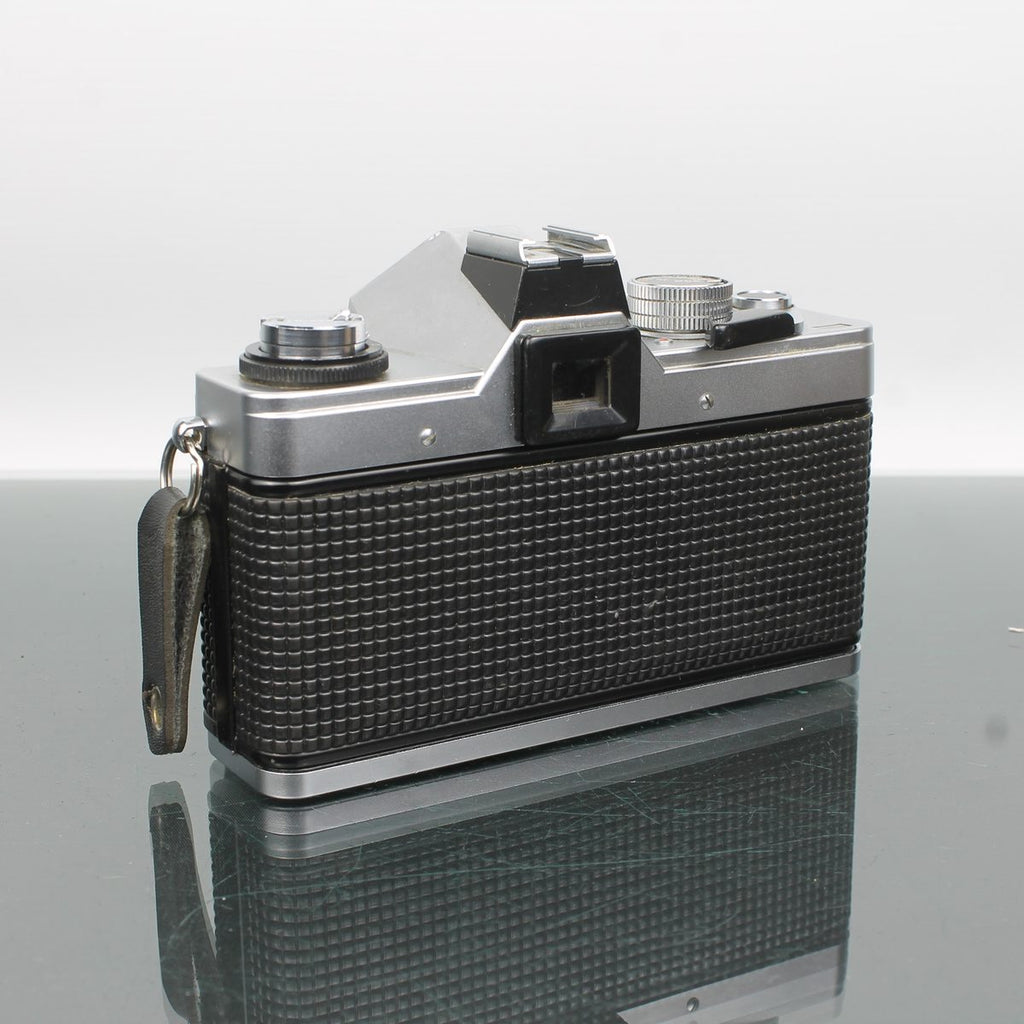 Praktica PLC 3 + Soligor Wide Auto 28mm f/2.8